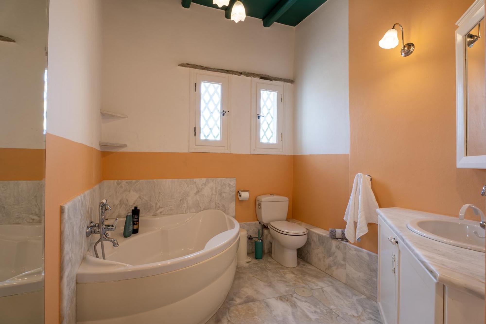Ferienhaus Maison Simone With Private Heated Infinity Pool & Spectacular Sea View *